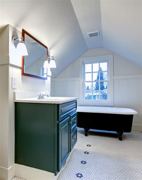 odd shaped bathroom layouts|How to Make the Most of Odd.